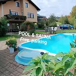 Apartma Xanadu Апартаменты *