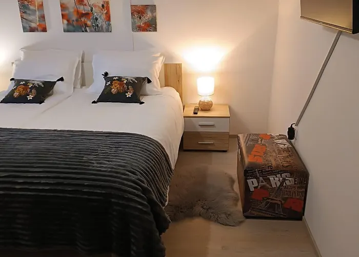 Apartma Xanadu アパート